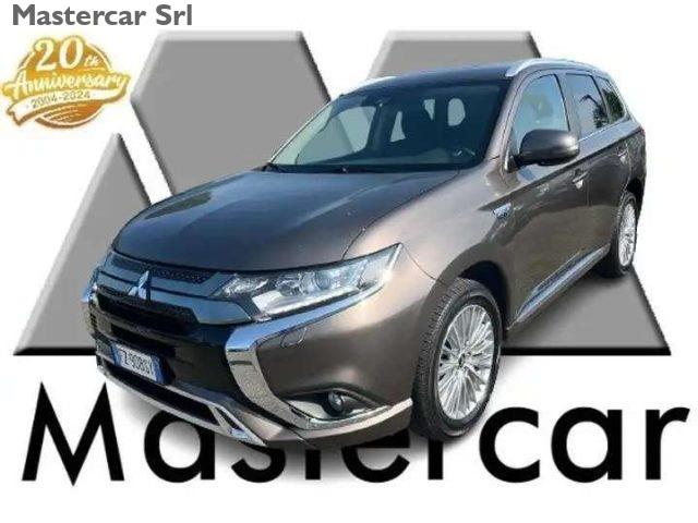 MITSUBISHI OUTLANDER phev 2.4 Instyle 4wd - FZ908SY