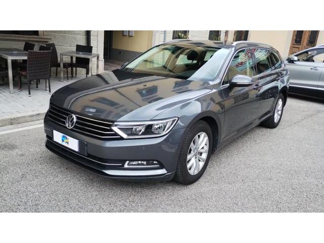 VOLKSWAGEN PASSAT 2.0 TDI DSG Comfortline BlueMotion Technology