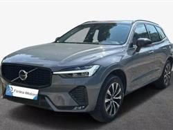 VOLVO XC60 B4 (d) AWD automatico Plus Dark N1Autocarro