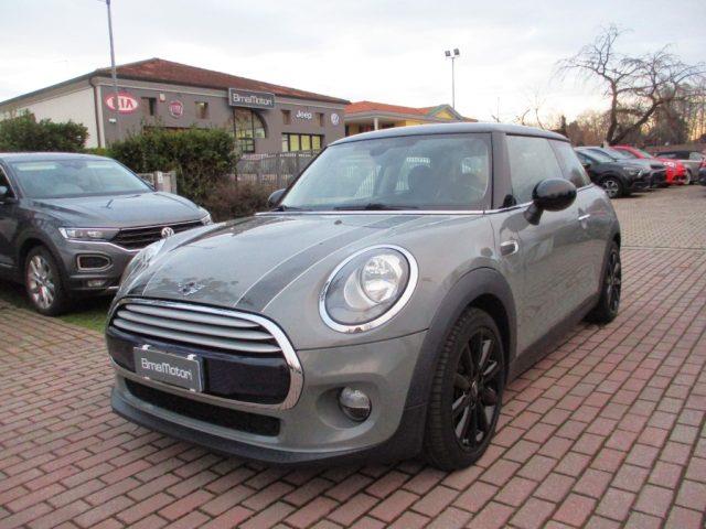 MINI MINI 3 PORTE 1.5 Cooper D Business TETTO/Navi/Sensori